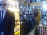 فروش کلیه وسایل یک پوشاک فروشی لوکس مردانه باسابقه کار طولانی در مهاباد